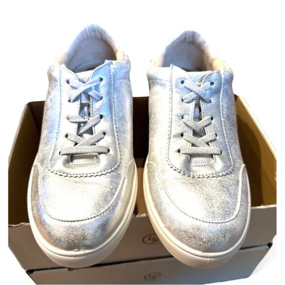NWT LifeStride Women’s 8.5W Silver Happy Hour Sneakers Comfort Machine Washable - Picture 4 of 7